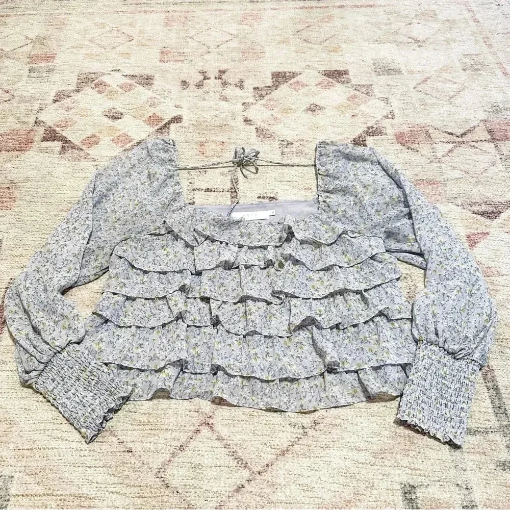 ASTR The Label• Purple floral ruffle blouse size large - Picture 6 of 12